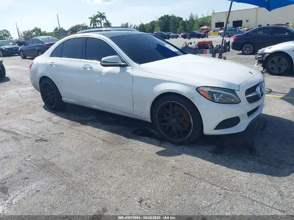 WDDWF4KB4GR143964 2016 MERCEDES-BENZ C-KLASSE - Image 1