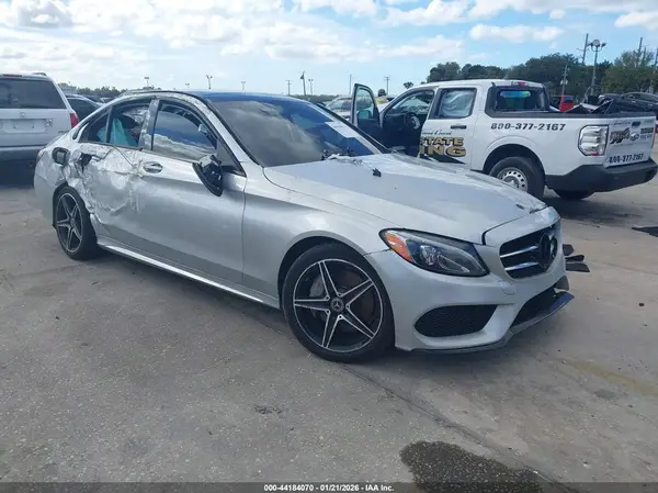WDDWF4KB5JR418927 2018 MERCEDES-BENZ C-KLASSE - Image 1