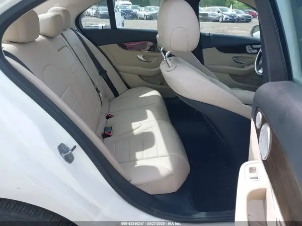 WDDWF4KB6HR246319 2017 MERCEDES-BENZ C-KLASSE - Image 8