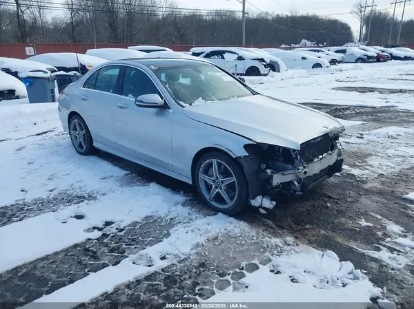 WDDWF4KB9JR422074 2018 MERCEDES-BENZ C-KLASSE - Image 1