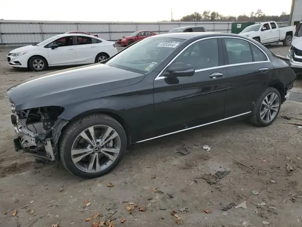 WDDWF4KBXJR396732 2018 MERCEDES-BENZ C-KLASSE - Image 1