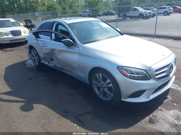 WDDWF8DB0LR553935 2020 MERCEDES-BENZ C-KLASSE - Image 1