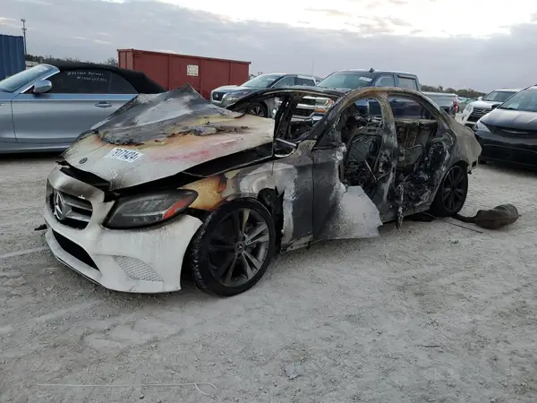 WDDWF8DB1KR519422 2019 MERCEDES-BENZ C-KLASSE - Image 1
