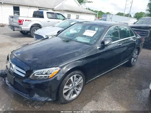 WDDWF8EB1KR459513 2019 MERCEDES-BENZ C-KLASSE - Image 2