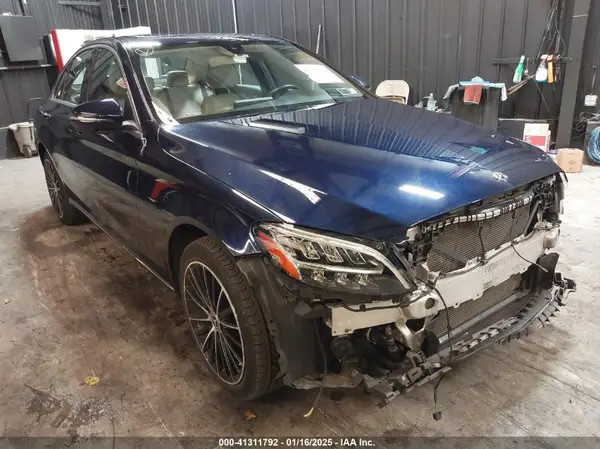 WDDWF8EBXLR561295 2020 MERCEDES-BENZ C-KLASSE - Image 1