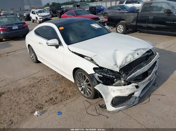 WDDWJ4JB2HF394954 2017 MERCEDES-BENZ C-KLASSE - Image 1
