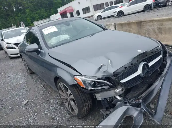 WDDWJ4JB4HF379226 2017 MERCEDES-BENZ C-KLASSE - Image 1