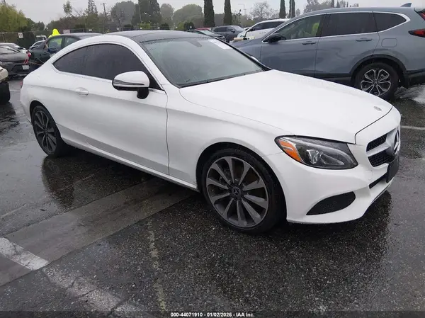 WDDWJ4JB4JF652056 2018 MERCEDES-BENZ C-KLASSE - Image 1