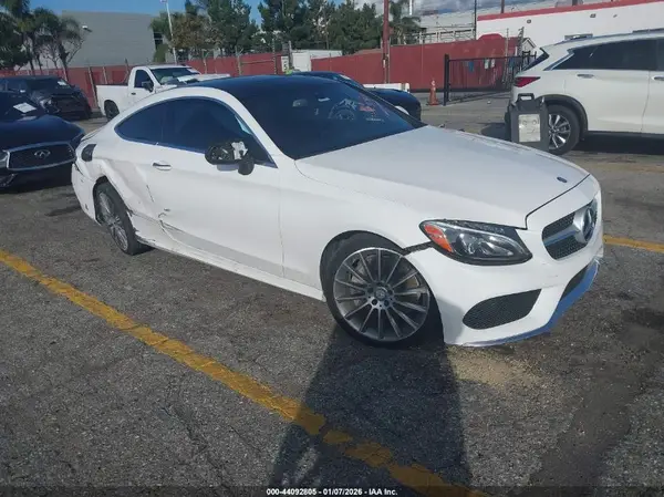 WDDWJ4JB5HF425078 2017 MERCEDES-BENZ C-KLASSE - Image 1