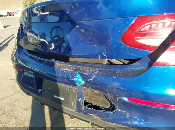 2017 MERCEDES-BENZ C-KLASSE auction photo 6