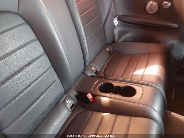 WDDWJ4JB6JF614666 2018 MERCEDES-BENZ C-KLASSE - Image 8