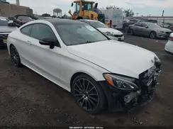 WDDWJ4JBXJF745096 2018 MERCEDES-BENZ C-KLASSE