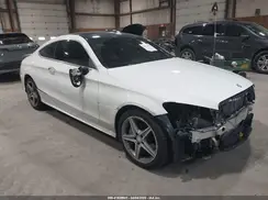 WDDWJ4KB8HF373072 2017 MERCEDES-BENZ C-KLASSE