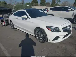 WDDWJ8DB4KF843805 2019 MERCEDES-BENZ C-KLASSE