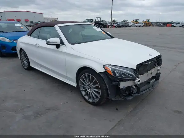 WDDWK4JB9HF529814 2017 MERCEDES-BENZ C-KLASSE - Image 1