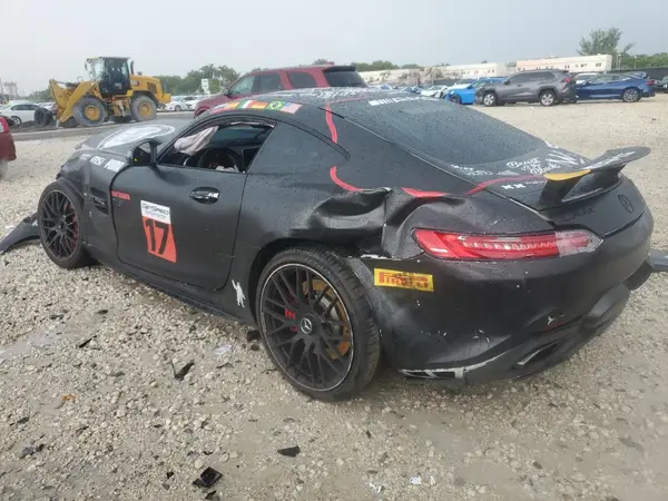 WDDYJ7JA8JA017565 2018 MERCEDES-BENZ AMG GT - Image 2