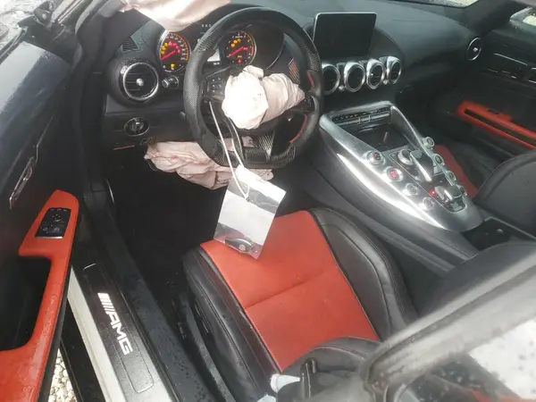 WDDYJ7JA8JA017565 2018 MERCEDES-BENZ AMG GT - Image 8