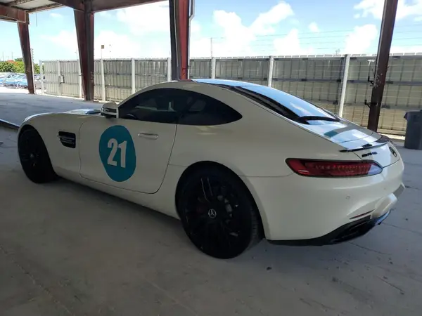 WDDYJAJA2GA000623 2016 MERCEDES-BENZ AMG GT - Image 2