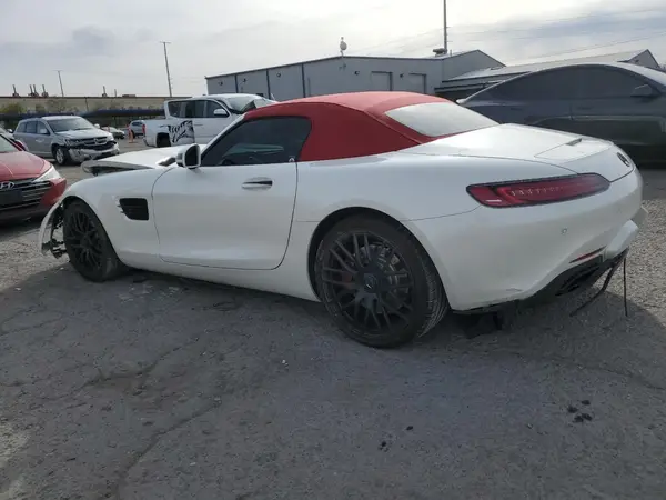 WDDYK7HA0KA022635 2019 MERCEDES-BENZ AMG GT - Image 2
