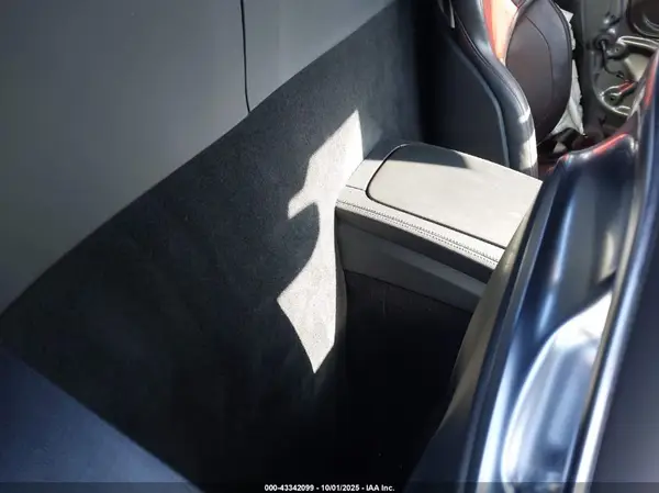 WDDYK7HA6JA014165 2018 MERCEDES-BENZ AMG GT - Image 8
