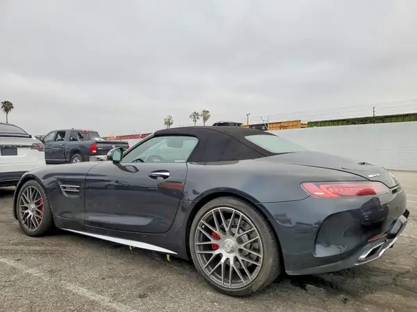 WDDYK8AA3JA015385 2018 MERCEDES-BENZ AMG GT - Image 2