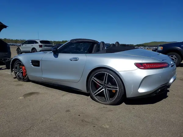 WDDYK8AA5JA013296 2018 MERCEDES-BENZ AMG GT - Image 2