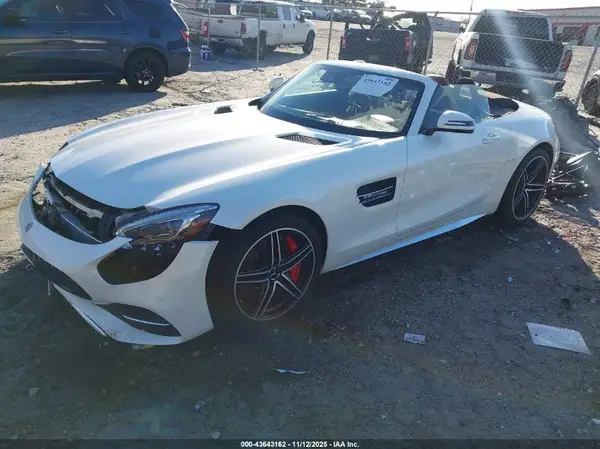 WDDYK8AA5JA019440 2018 MERCEDES-BENZ AMG GT - Image 2
