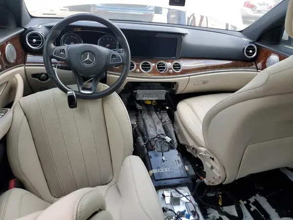 WDDZF4JB0HA010018 2017 MERCEDES-BENZ E-KLASSE - Image 8