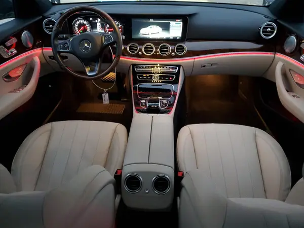 WDDZF4JB0HA035615 2017 MERCEDES-BENZ E-KLASSE - Image 8
