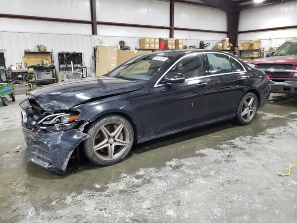 WDDZF4JB0HA039244 2017 MERCEDES-BENZ E-KLASSE - Image 1