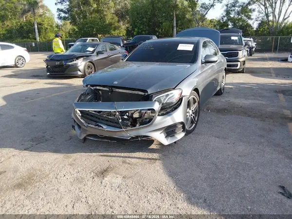 WDDZF4JB0HA117733 2017 MERCEDES-BENZ E-KLASSE - Image 2