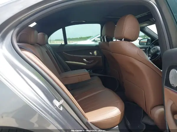 WDDZF4JB0HA165085 2017 MERCEDES-BENZ E-KLASSE - Image 8