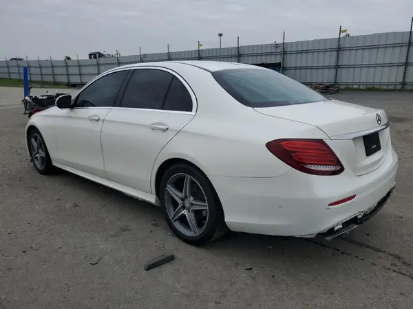 WDDZF4JB0HA201955 2017 MERCEDES-BENZ E-KLASSE - Image 2