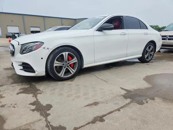 WDDZF4JB0HA240769 2017 MERCEDES-BENZ E-KLASSE - Image 1