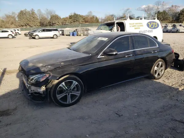 WDDZF4JB0JA328615 2018 MERCEDES-BENZ E-KLASSE - Image 1