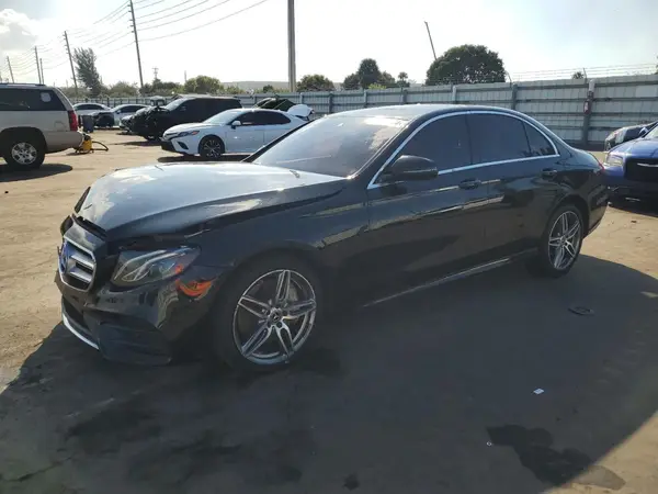 WDDZF4JB0JA479096 2018 MERCEDES-BENZ E-KLASSE - Image 1