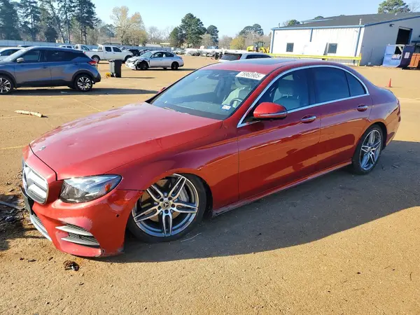 WDDZF4JB0KA508288 2019 MERCEDES-BENZ E-KLASSE - Image 1