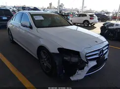 WDDZF4JB0KA606334 2019 MERCEDES-BENZ E-KLASSE