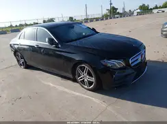 WDDZF4JB0KA608245 2019 MERCEDES-BENZ E-KLASSE