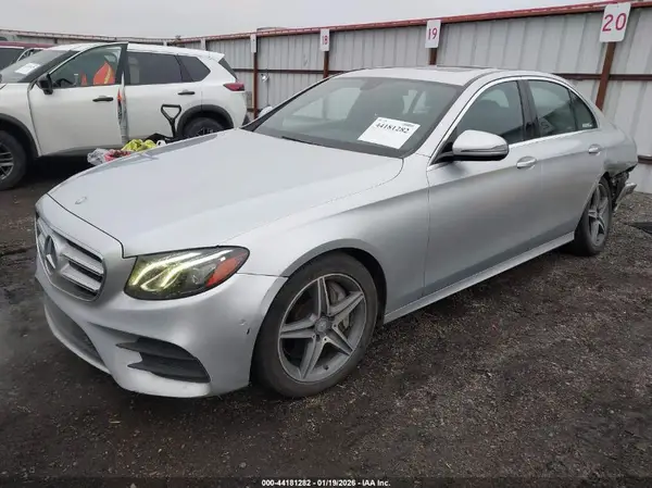 WDDZF4JB1HA079171 2017 MERCEDES-BENZ E-KLASSE - Image 2