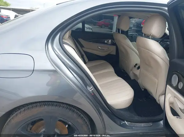 WDDZF4JB1HA080742 2017 MERCEDES-BENZ E-KLASSE - Image 8
