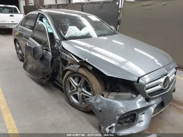 WDDZF4JB1HA085505 2017 MERCEDES-BENZ E-KLASSE - Image 1
