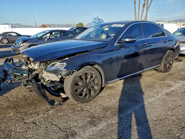 WDDZF4JB1HA142768 2017 MERCEDES-BENZ E-KLASSE - Image 1