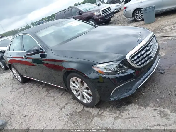 WDDZF4JB1HA216433 2017 MERCEDES-BENZ E-KLASSE - Image 1