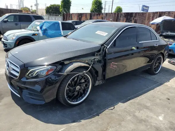 WDDZF4JB1JA309572 2018 MERCEDES-BENZ E-KLASSE - Image 1