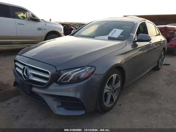 WDDZF4JB1JA381470 2018 MERCEDES-BENZ E-KLASSE - Image 2
