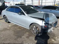 WDDZF4JB1KA567978 2019 MERCEDES-BENZ E-KLASSE