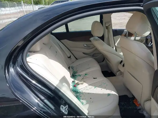 WDDZF4JB1KA580990 2019 MERCEDES-BENZ E-KLASSE - Image 8