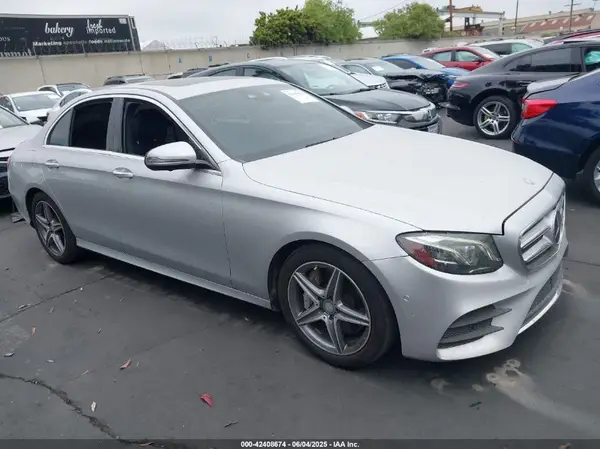 WDDZF4JB2HA003670 2017 MERCEDES-BENZ E-KLASSE - Image 1