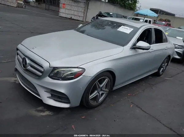 WDDZF4JB2HA003670 2017 MERCEDES-BENZ E-KLASSE - Image 2